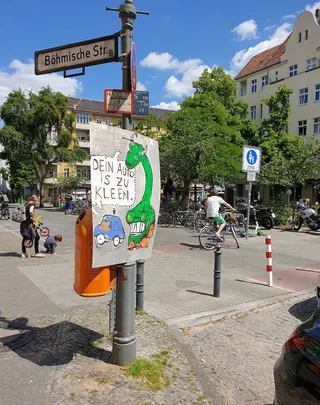 המקום המועדף לבילוי אחר הצהריים: Böhmischer Platz בנויקלן
